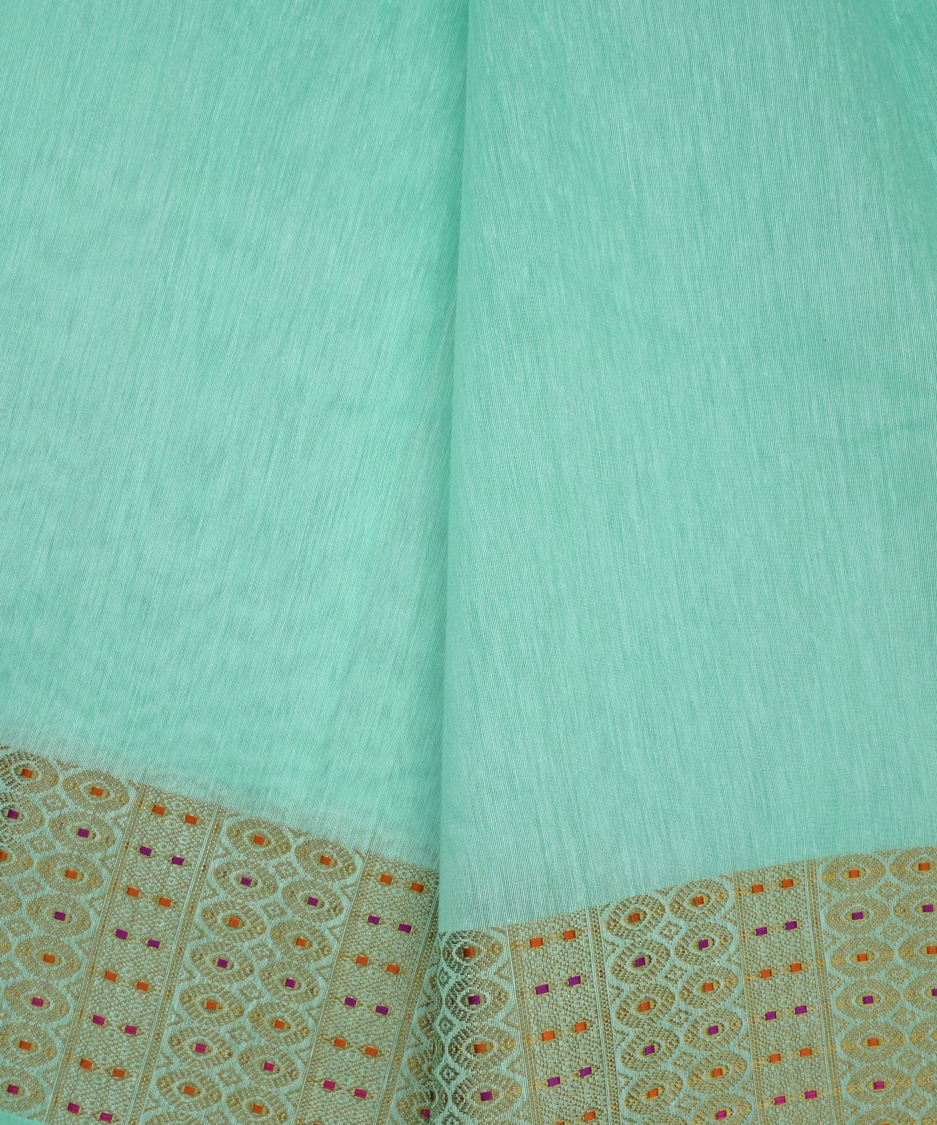 Sea Green Linen Fabric with Zari Border(cut-5.5 mtr)