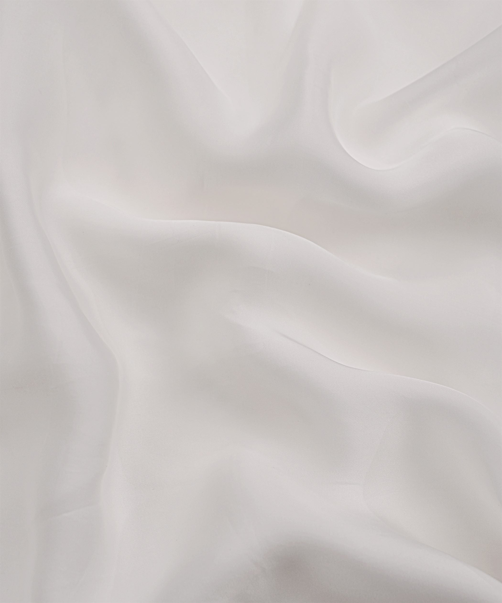 90 gsm Dyeable Bemberg Pure Satin Fabric