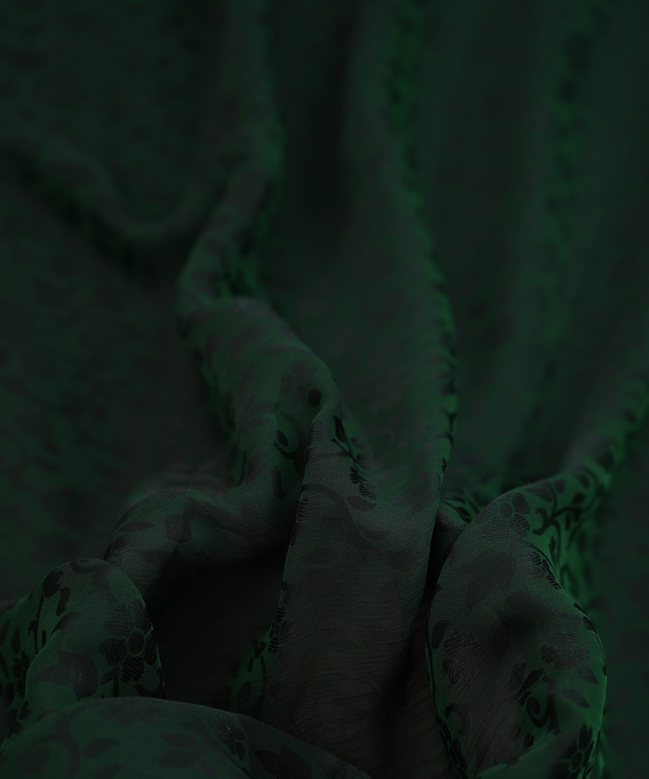 CATIONIC-NYLON-WITH-SELF-JACQUARD-BOTTLE-GREEN-FEEL0.jpg