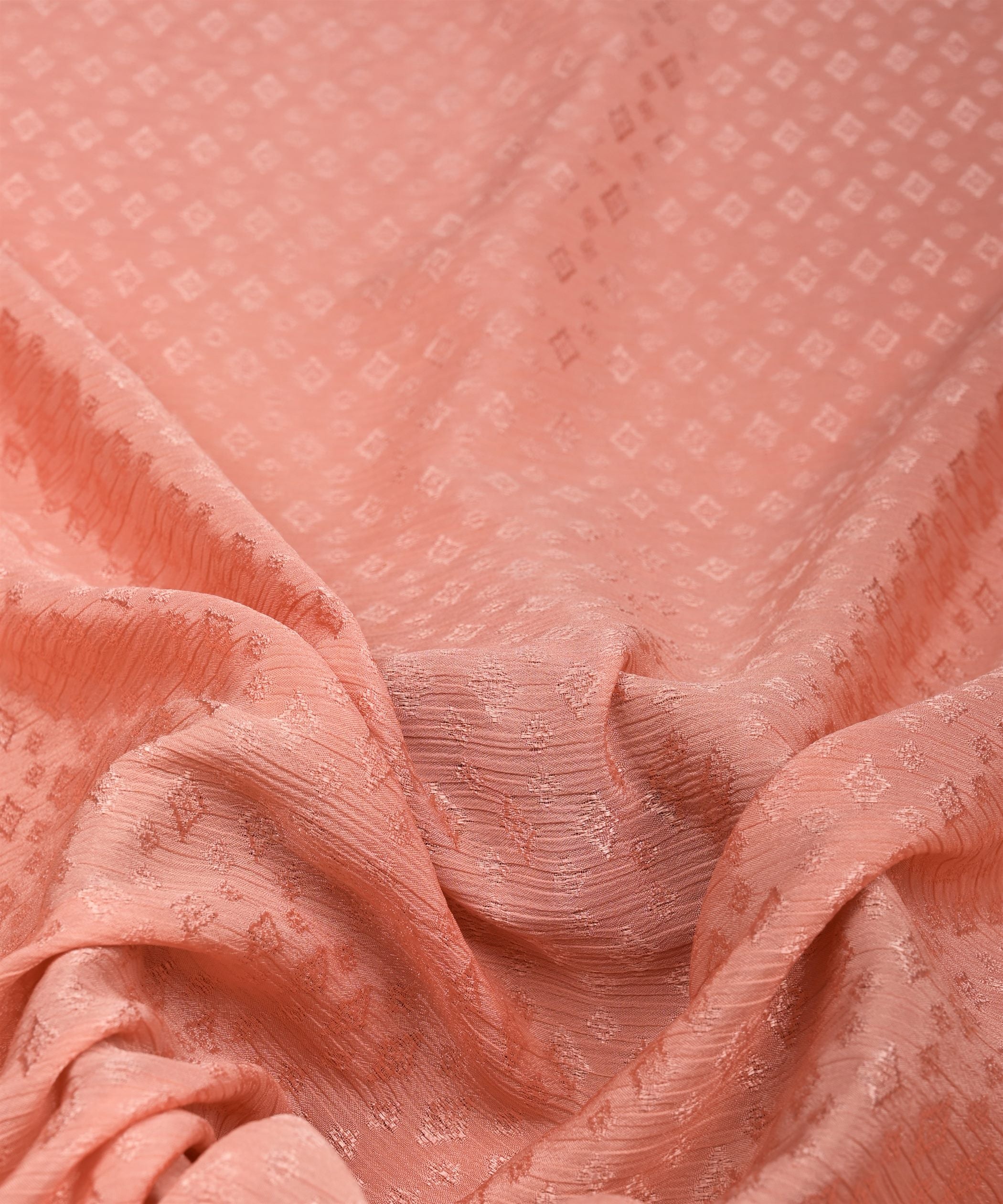 CHINNON-CHIFFON-FABRIC-WITH-JACQUARD-1-PEACH-FEEL0.jpg