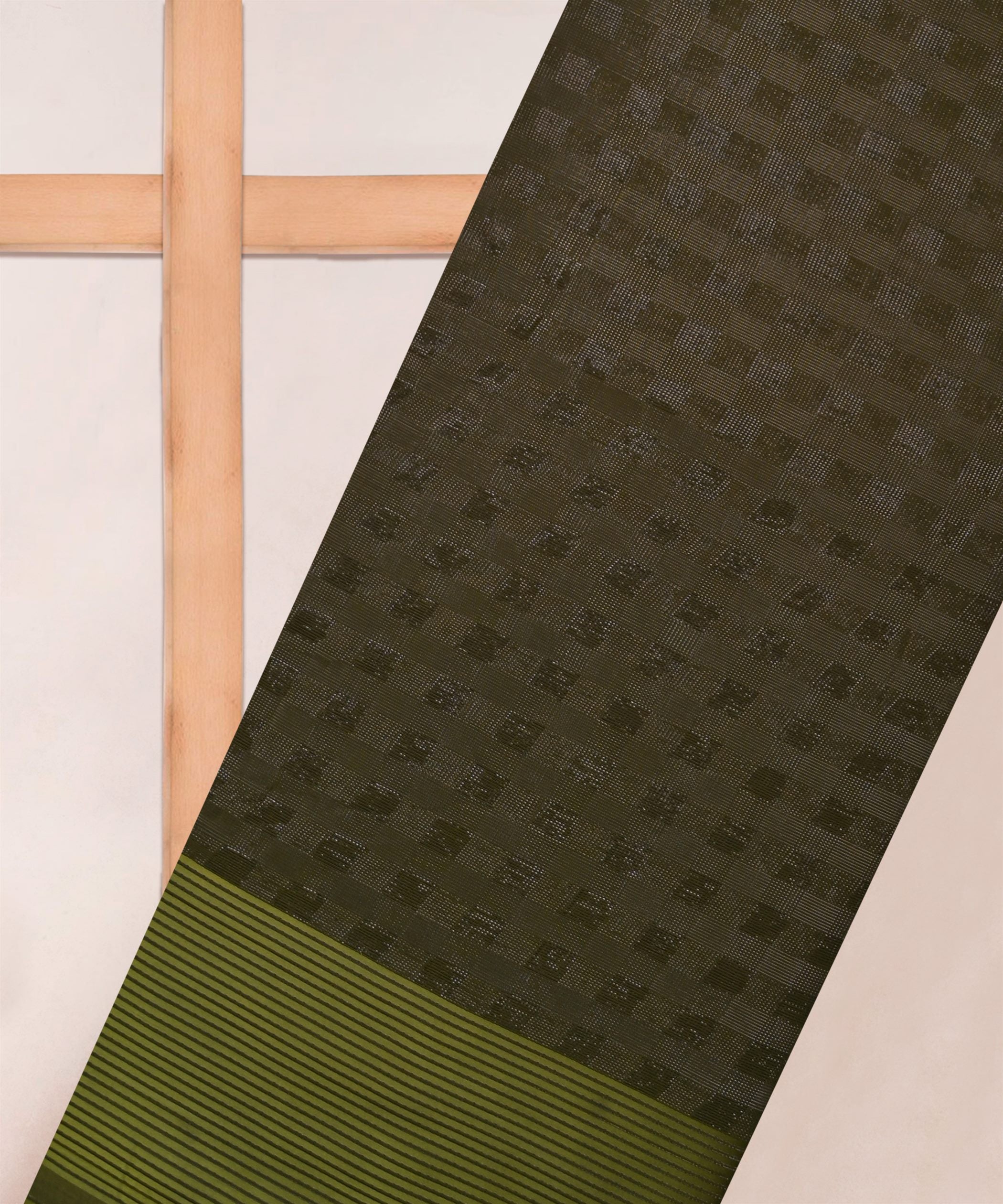 CREPE-WITH-ZARI-STRIPES-AND-SATIN-BORDER-OLIVE-GREEN-FWWF0.jpg