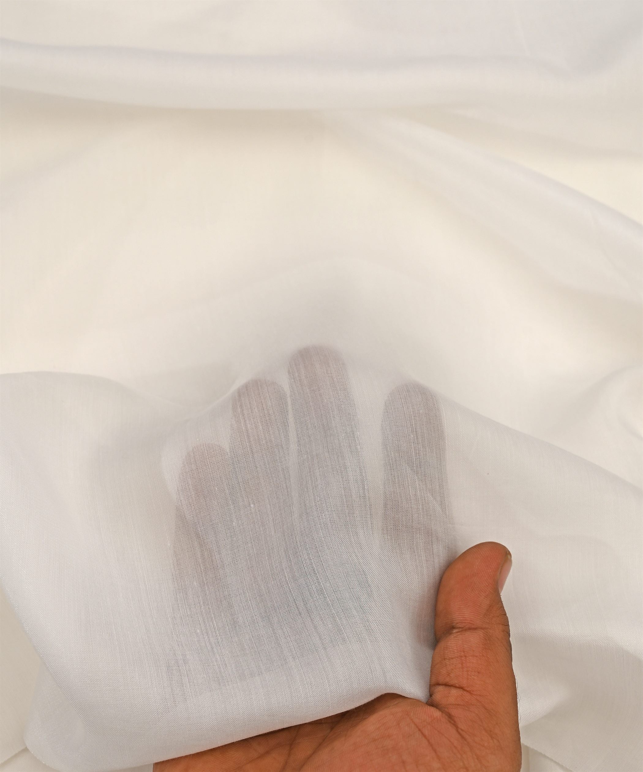 60 gsm Viscose Dyeable Cotton Silk-Big width Fabric