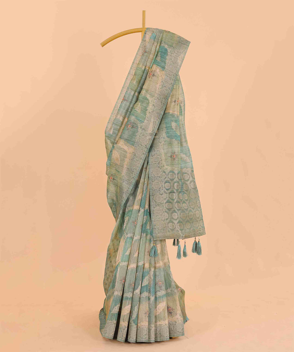 Ethnic Designer Saree with Unstitched Blouse