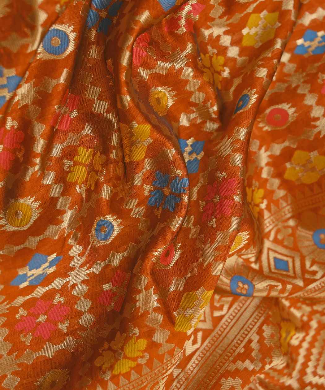 FANCY-JACQUARD-DUPATTA-FDD00010002-FCF00.jpg