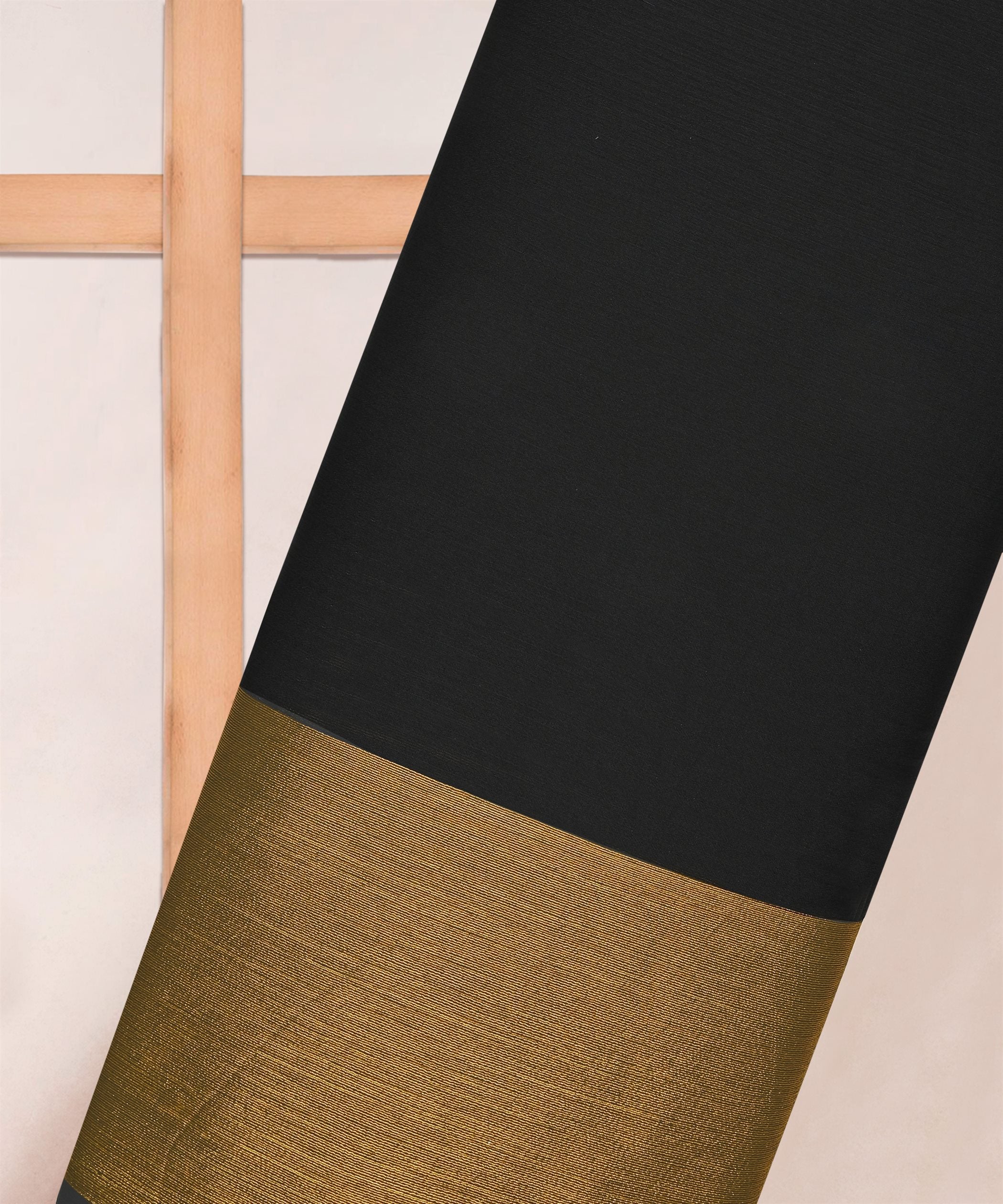 GEORGETTE-WITH-GOLDEN-BORDER-BLACK-FWWF0.jpg