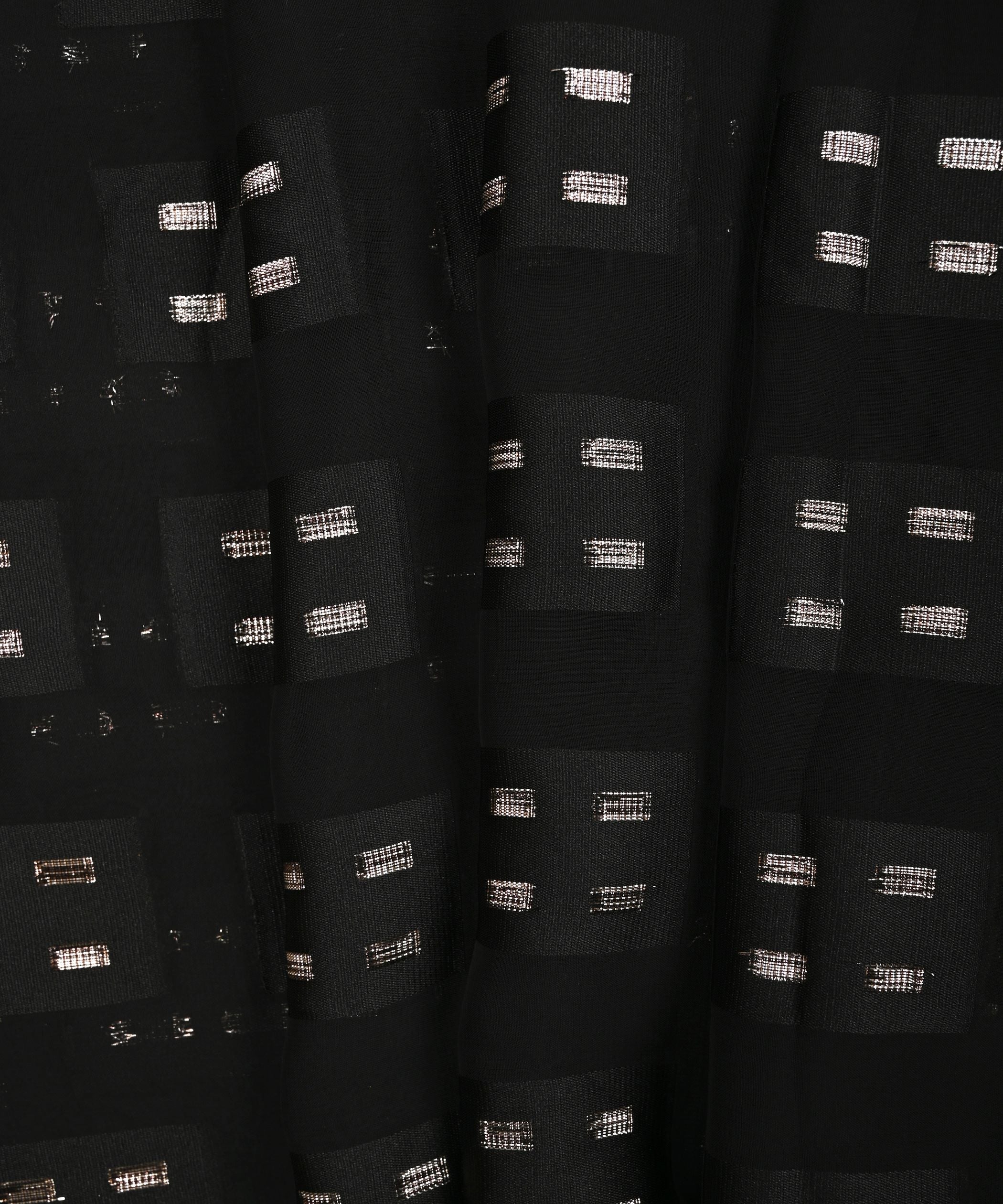 color_Black