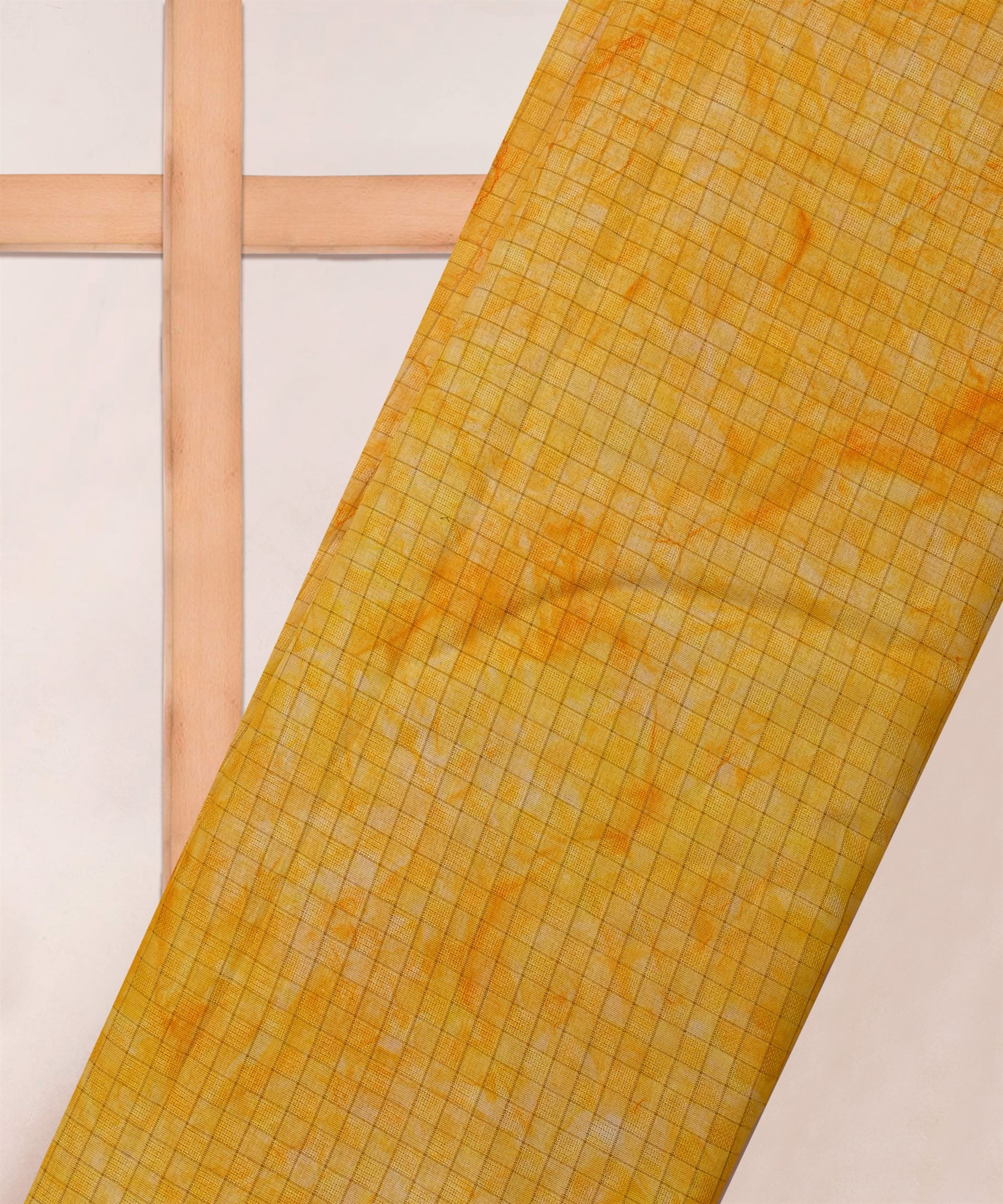 JUTE-CHECKS-WITH-SHIBORI-PRINT-GOLD-YELLOW-FWWF0.jpg