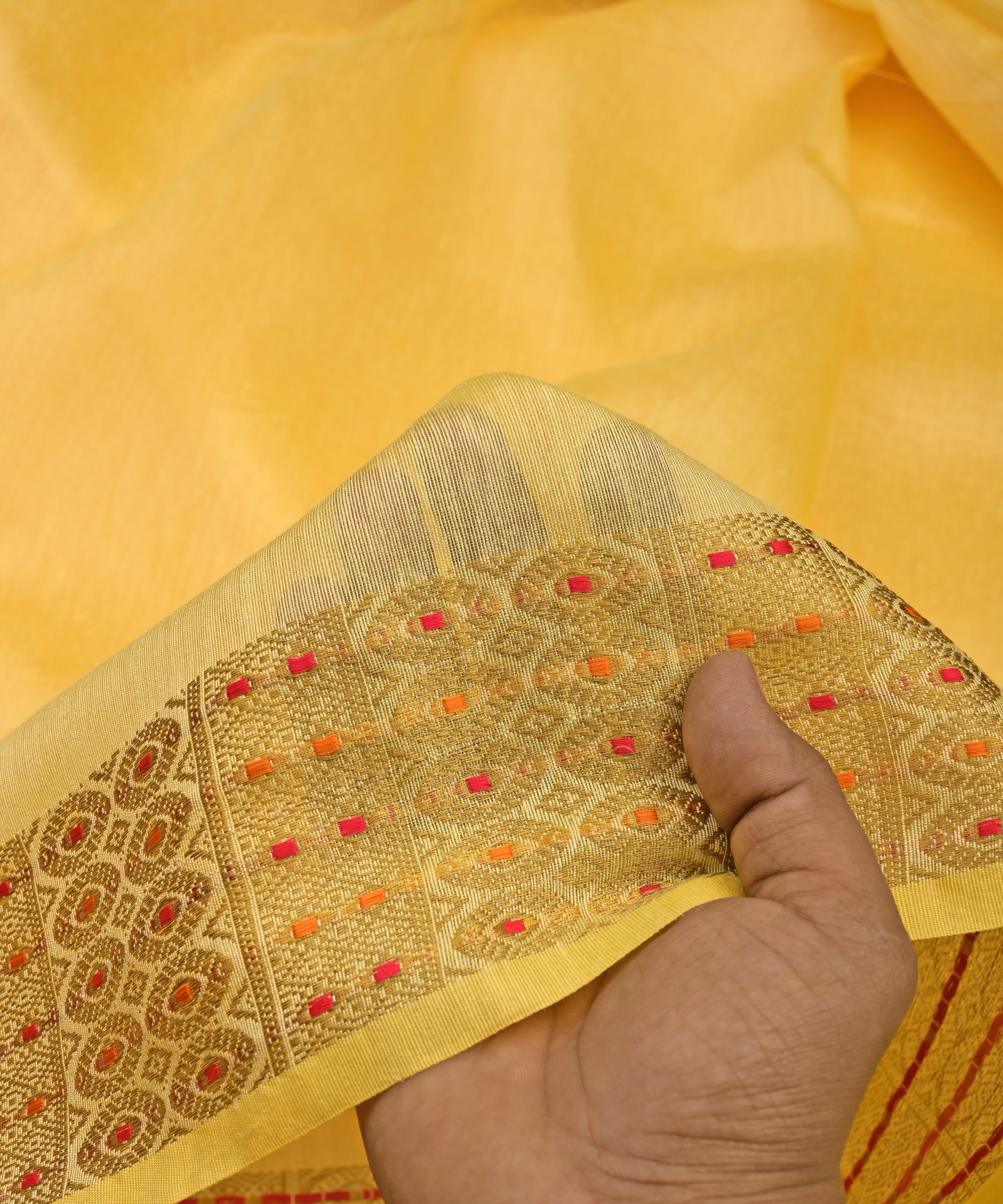 Yellow Linen Fabric with Zari Border(cut-5.5 mtr)