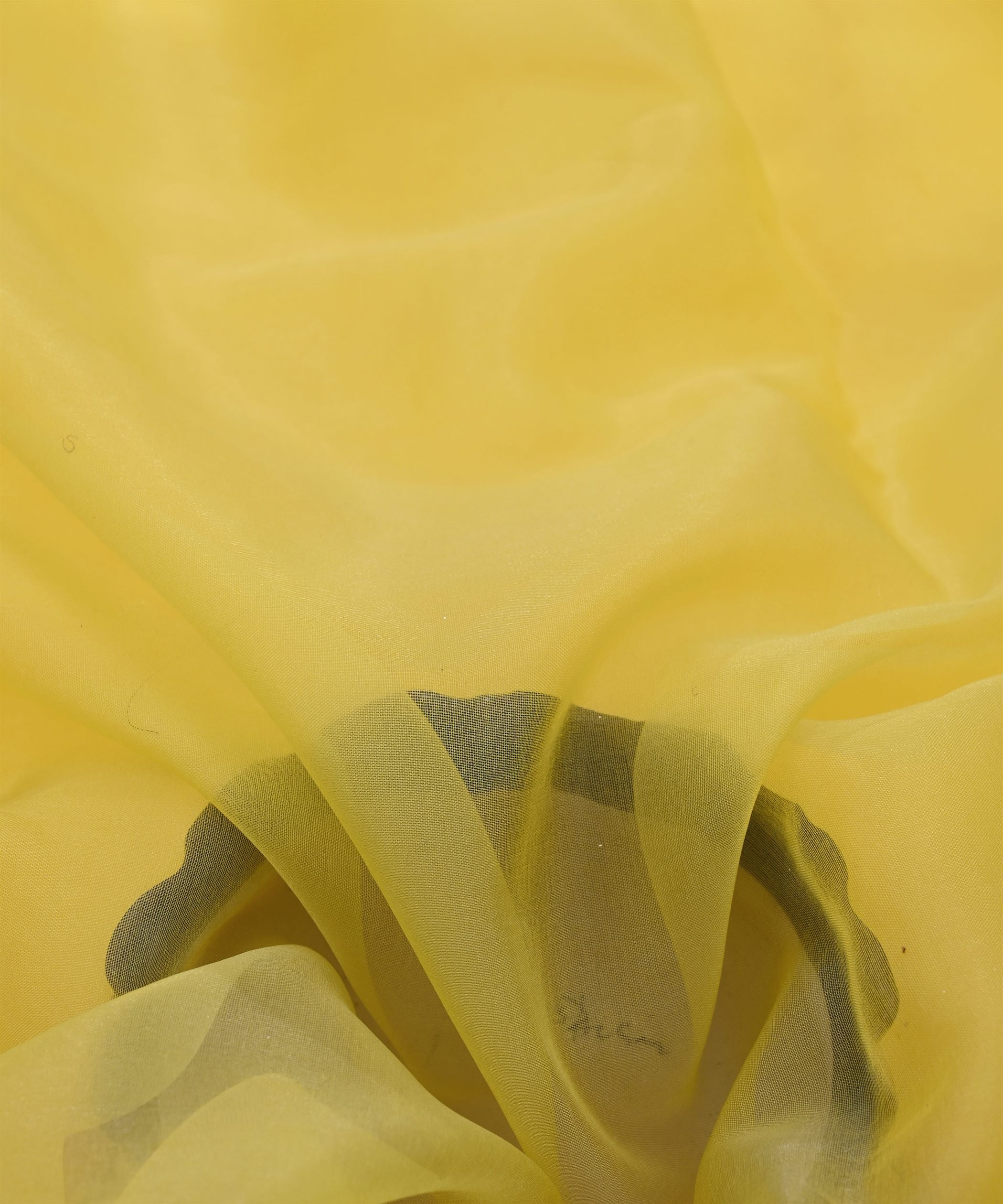 ORGANZA-YELLOW-FEEL0.jpg