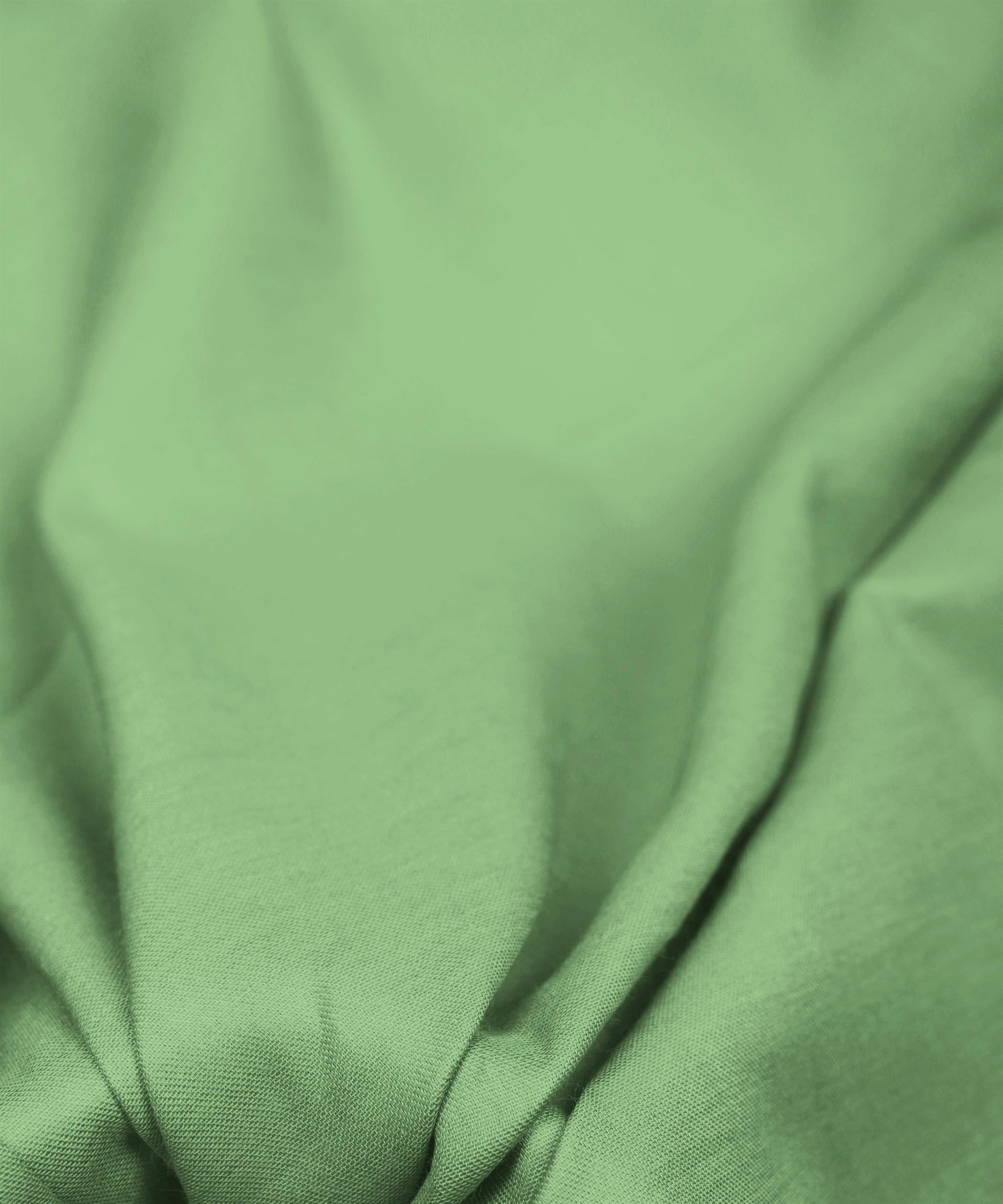 PLAIN-COTTON-SATIN-LIGHT-GREEN-FEEL0.jpg