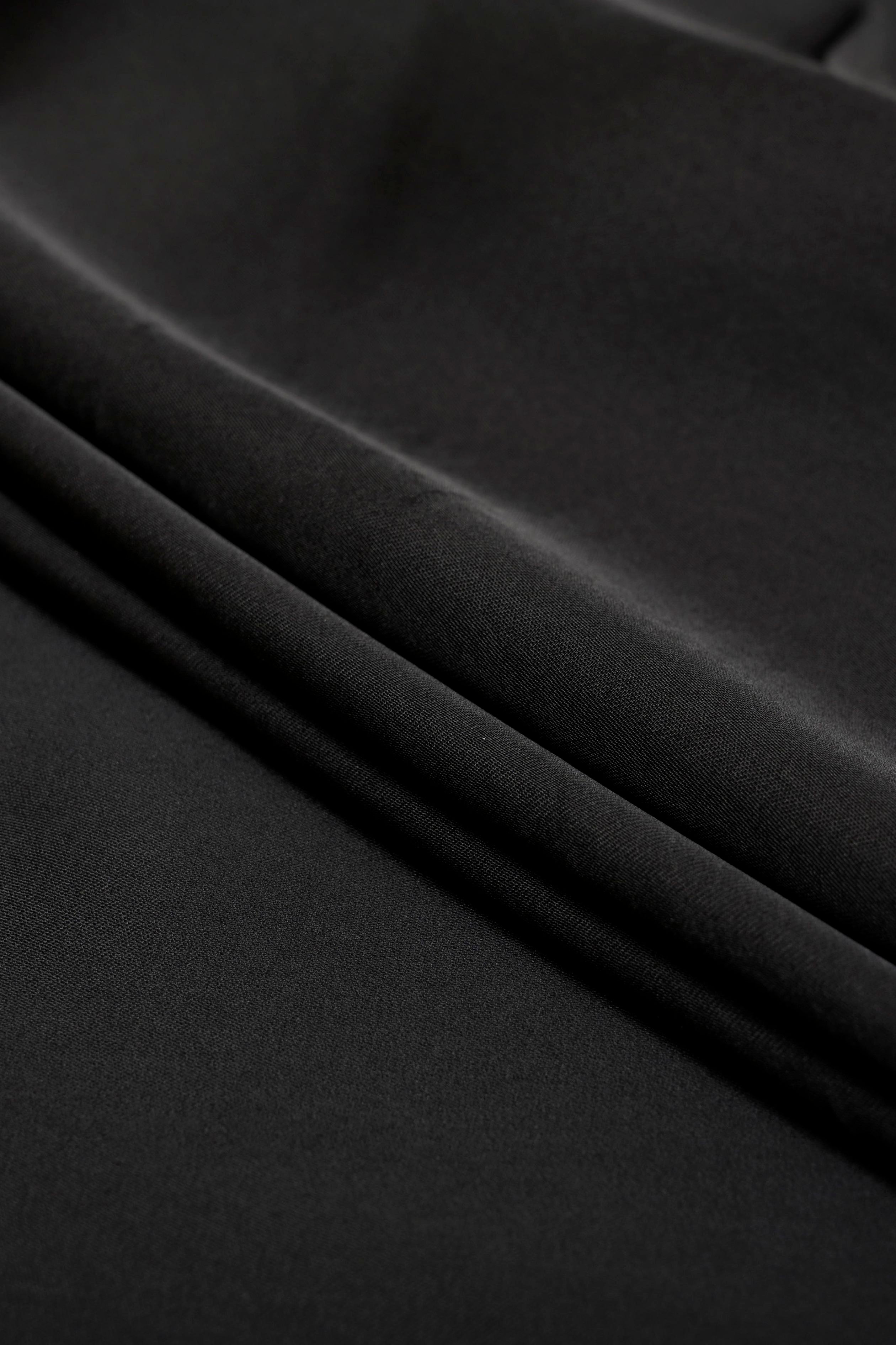 color_Black