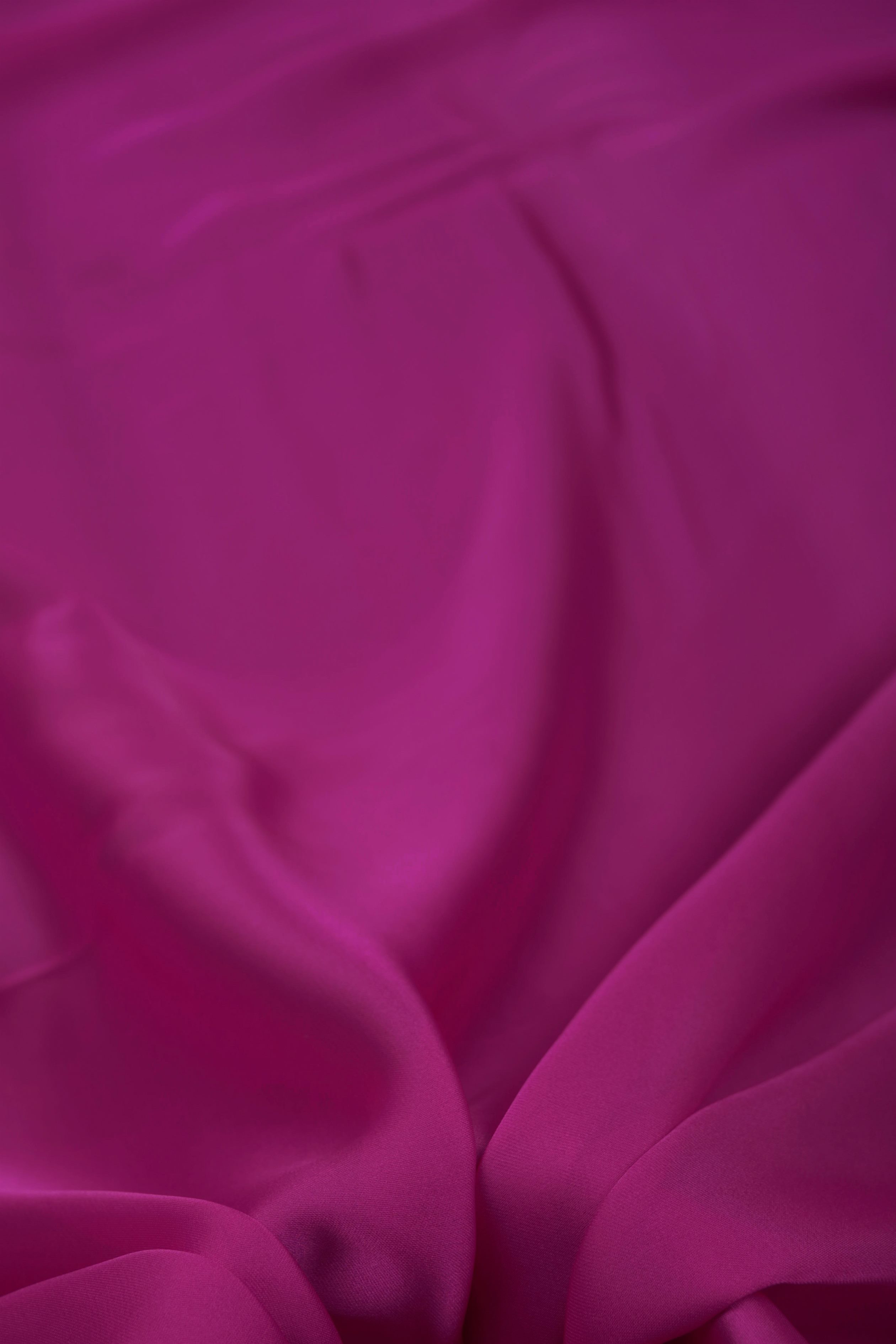 SATIN-GEORGETTE-MAGENTA-FEEL0.jpg