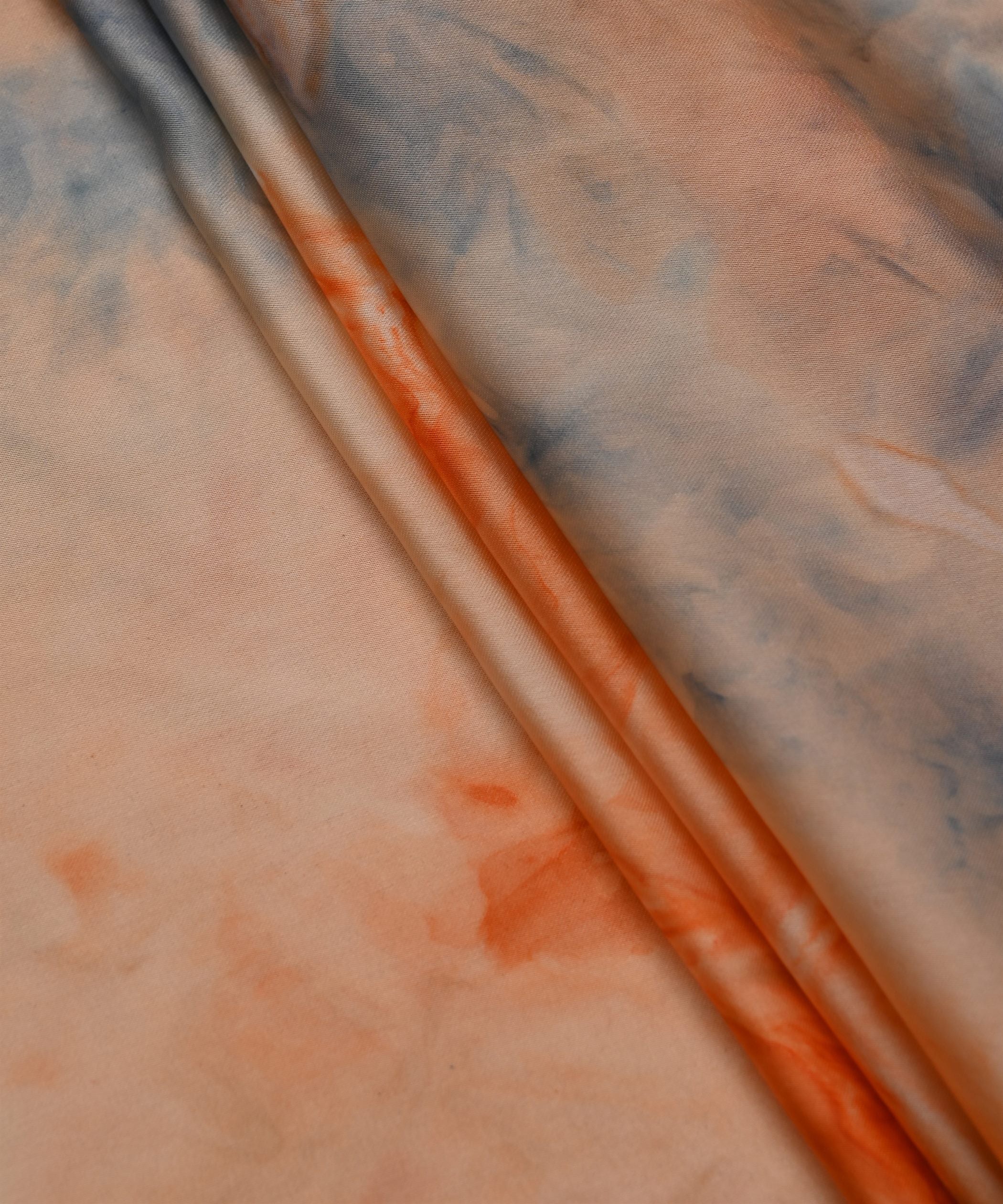 color_Light-Coral