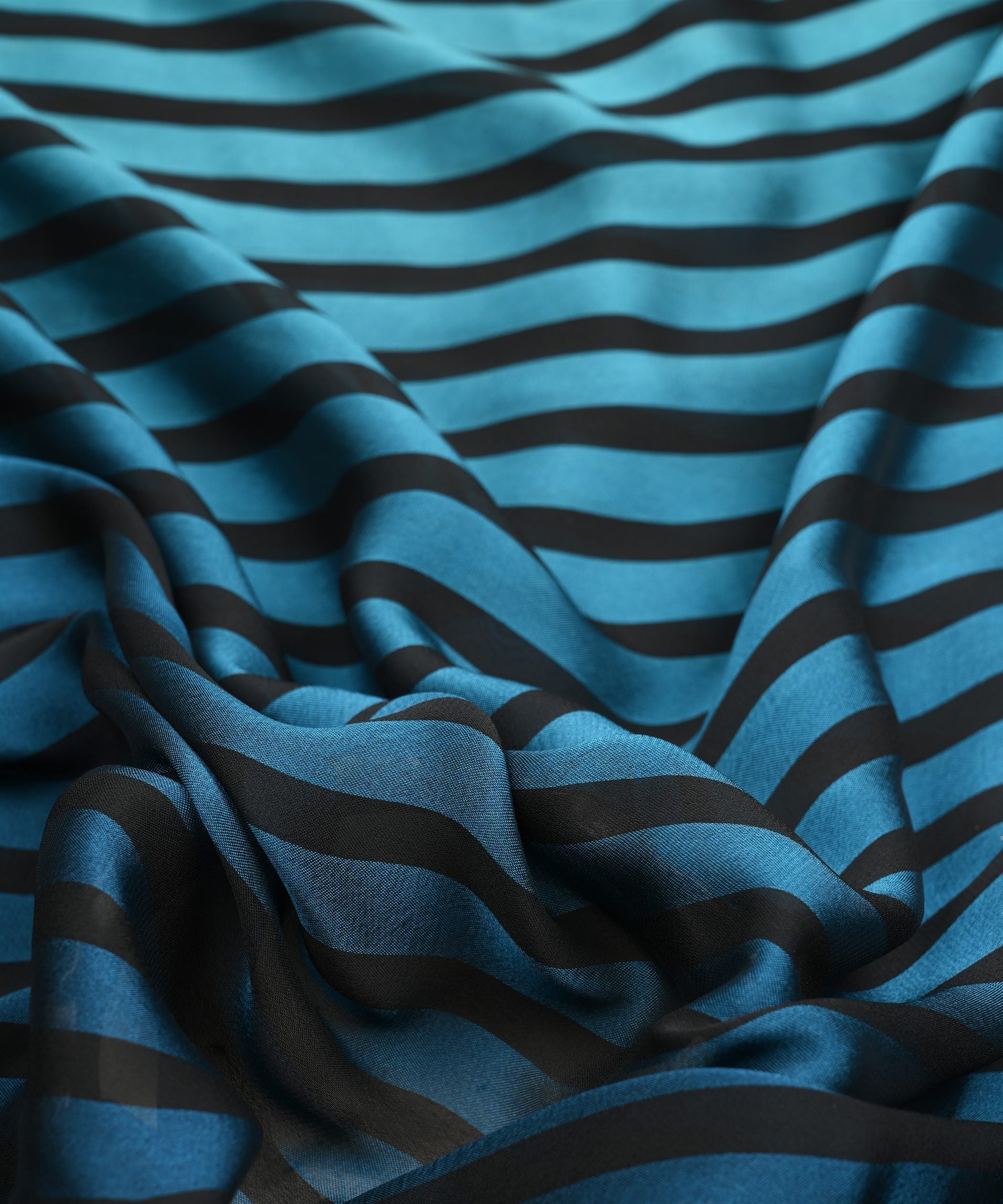 SHADED-CHIFFON-WITH-STRIPES-ROYAL-BLUE-FEEL0.jpg