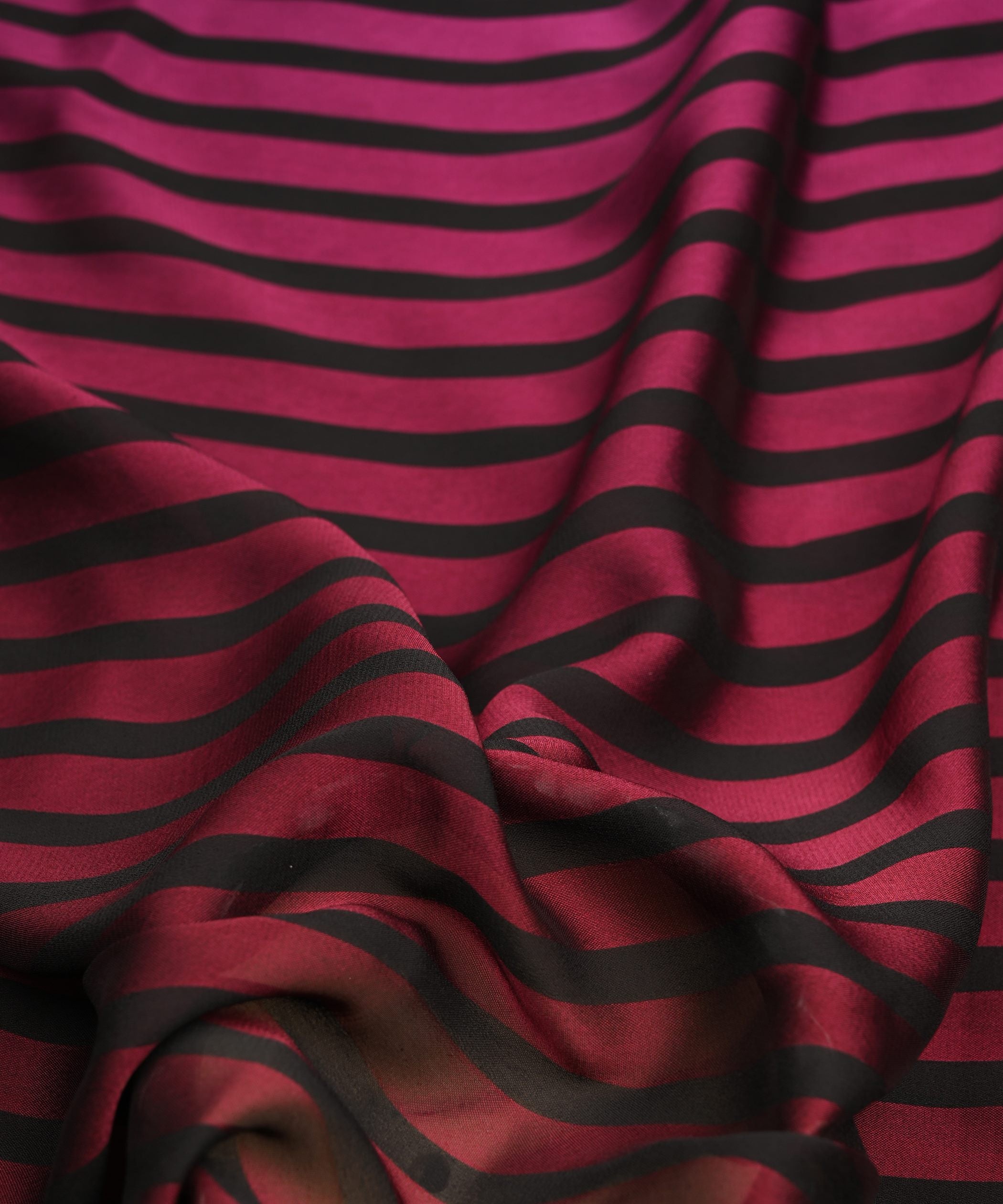SHADED-CHIFFON-WITH-STRIPES-WINE-FEEL0.jpg