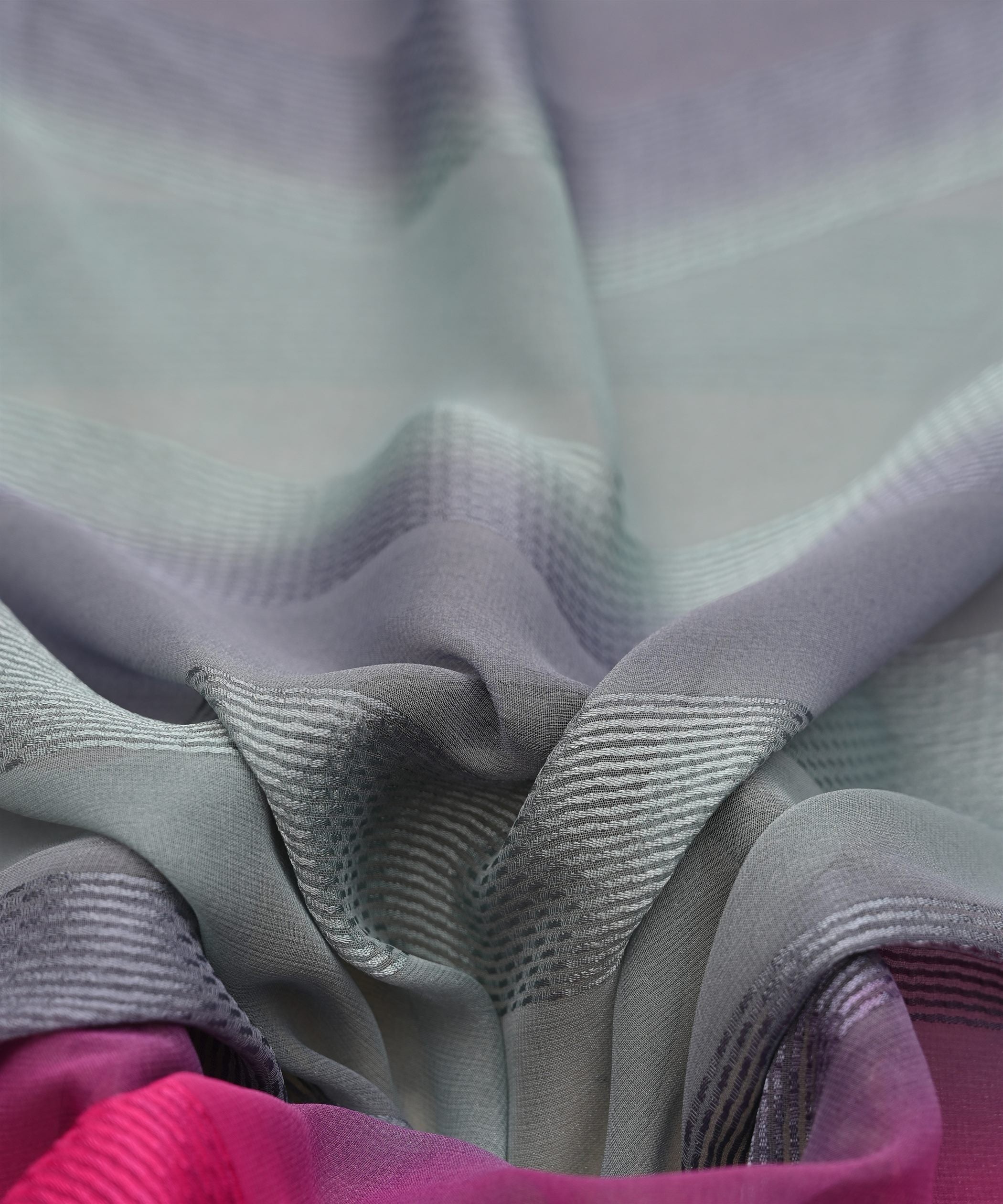 SHADED-CREPE-WITH-ZARI-PATTA-PINK-FEEL0.jpg