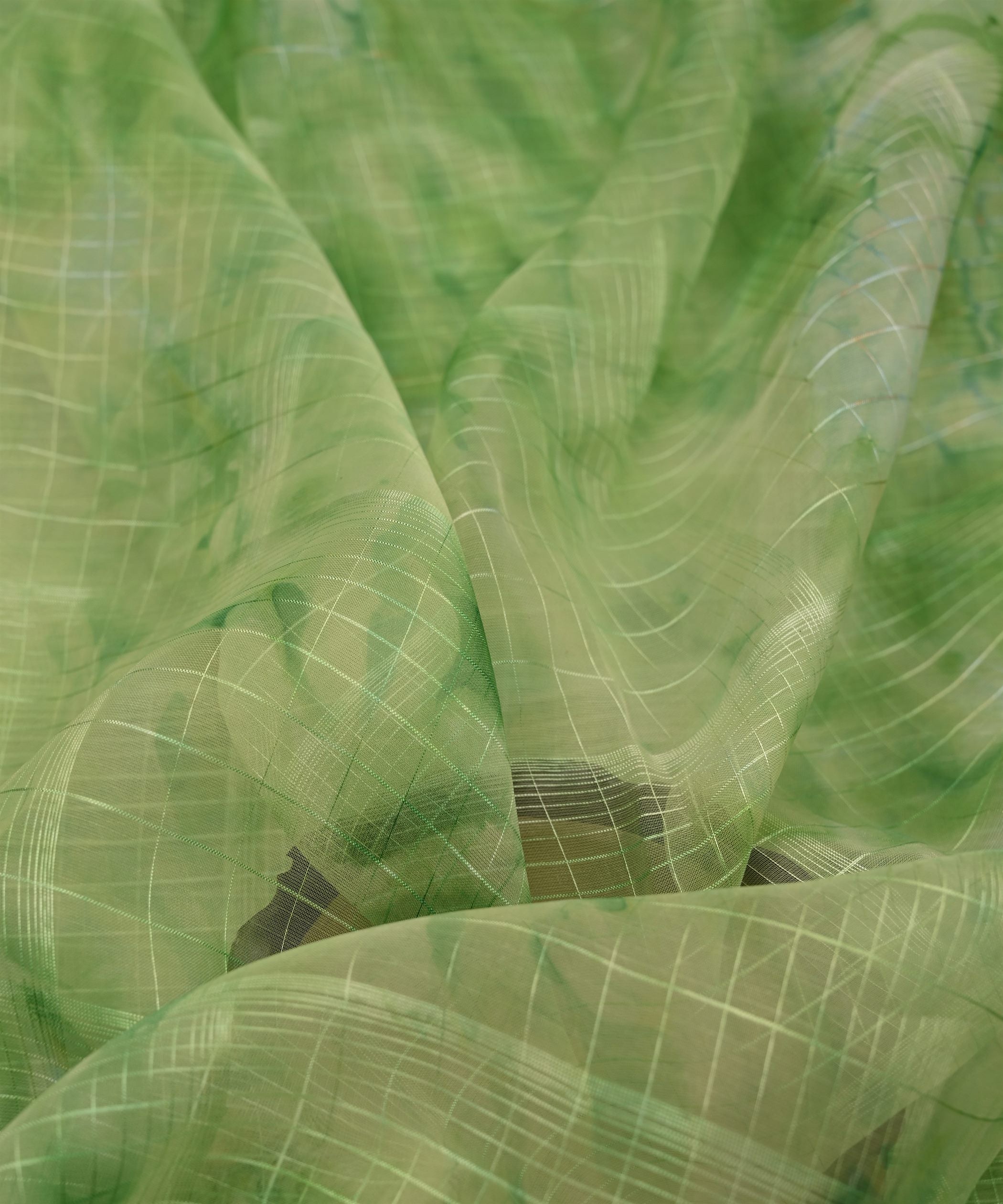 SHIBORI-ORGANZA-WITH-SATIN-BORDER-GREEN-FEEL0.jpg