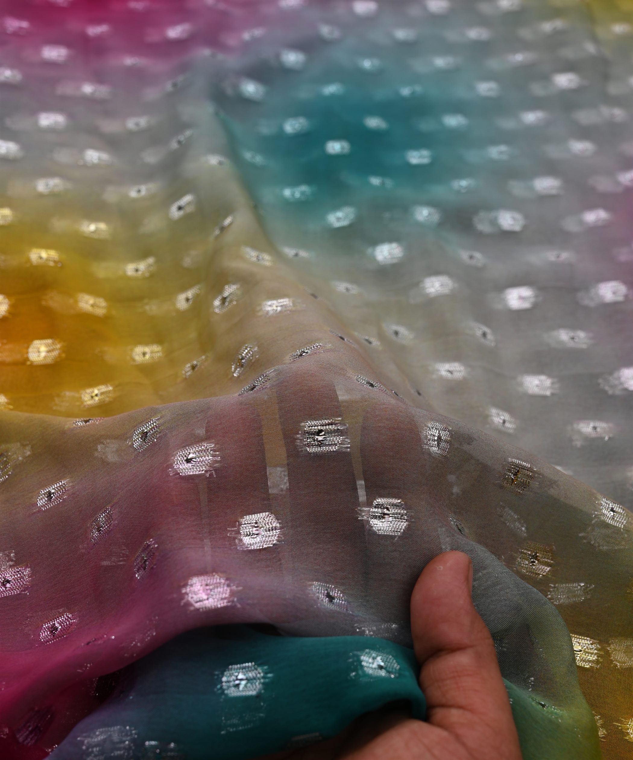 Rama Spray Print Georgette Fabric with Zari Design