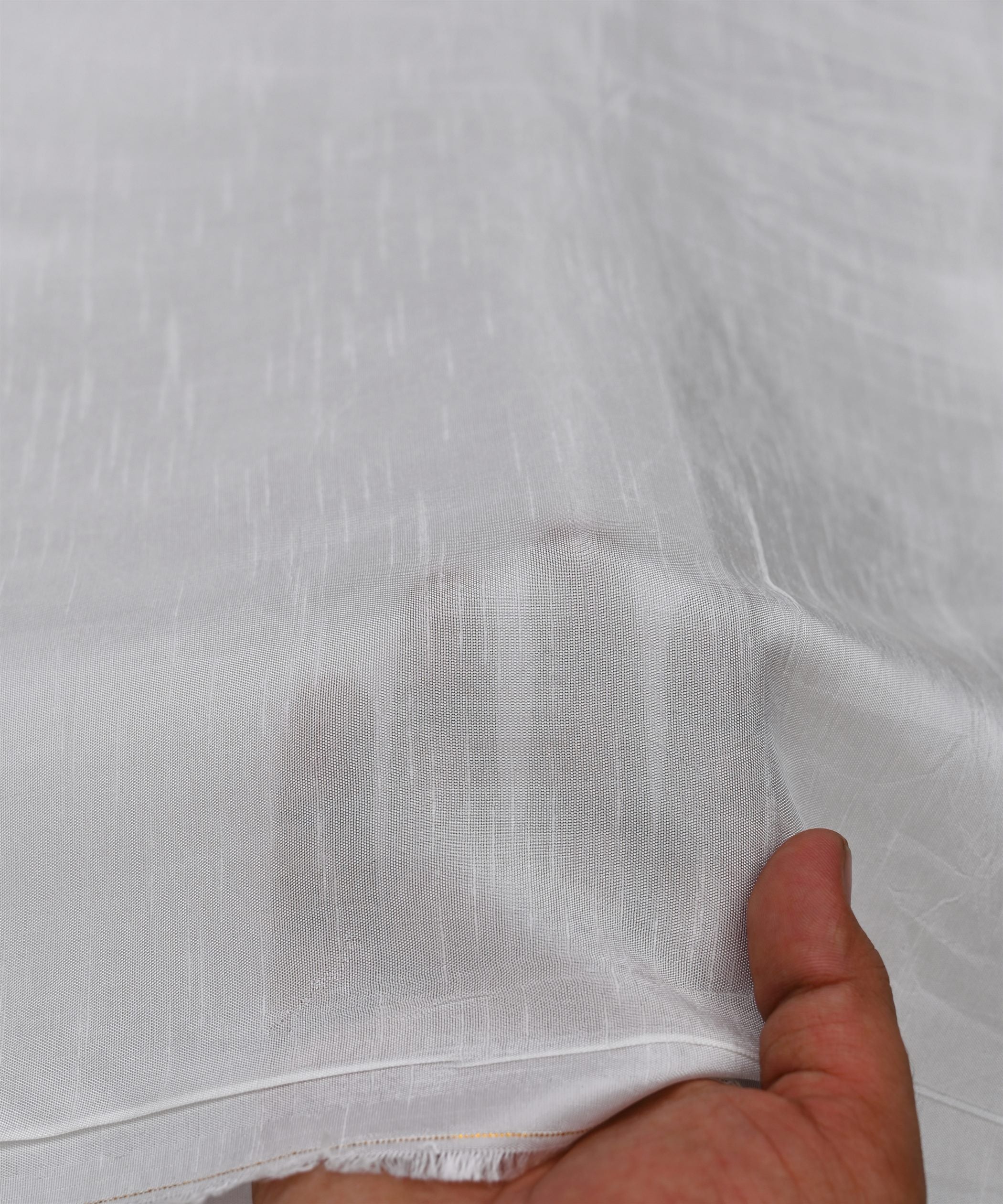 75 gsm Viscose Dyeable Muslin Silk Fabric