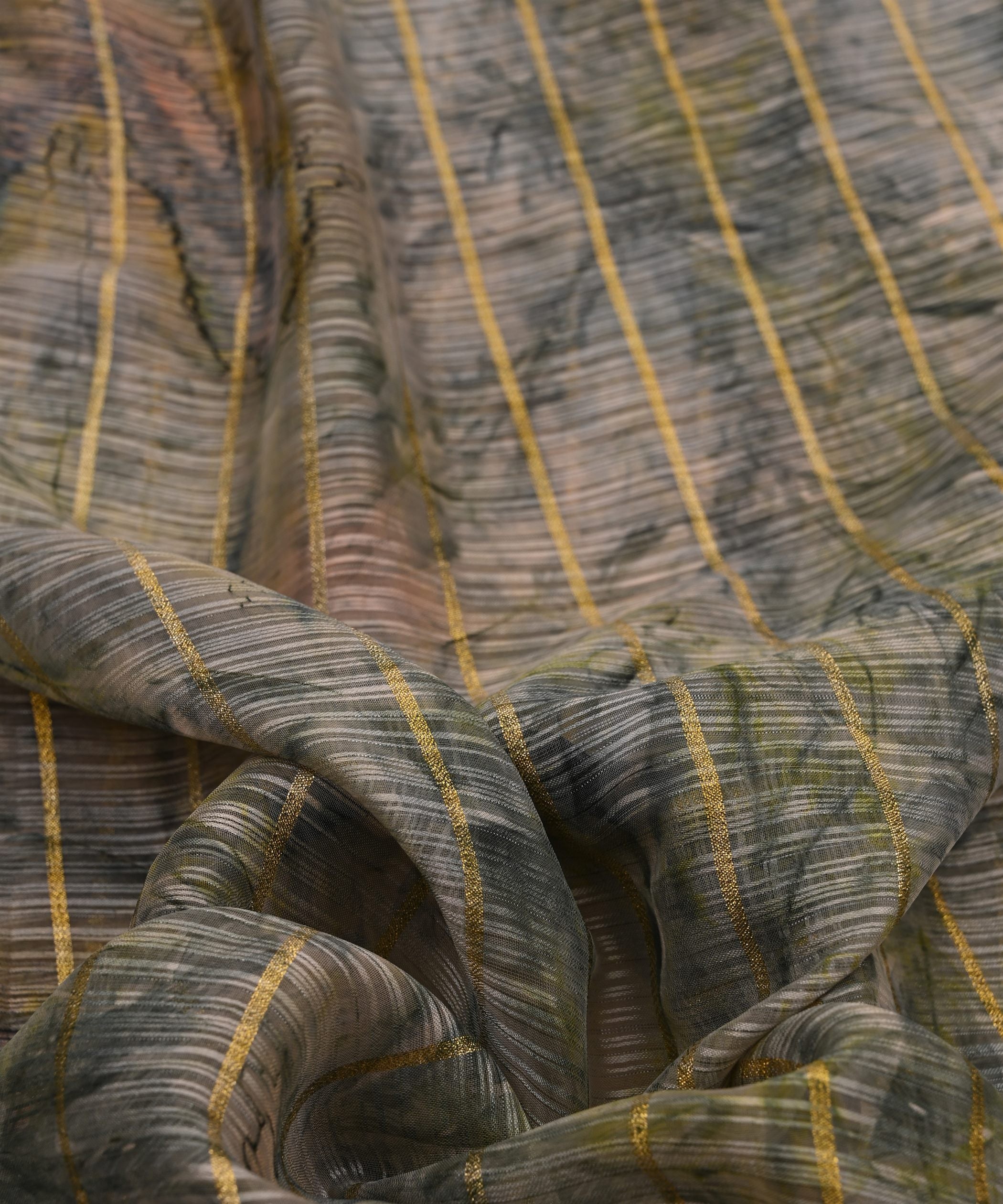 WEIGHTLESS-SHIBORI-WITH-GOLDEN-STRIPES-OLIVE-GREEN-FEEL0.jpg