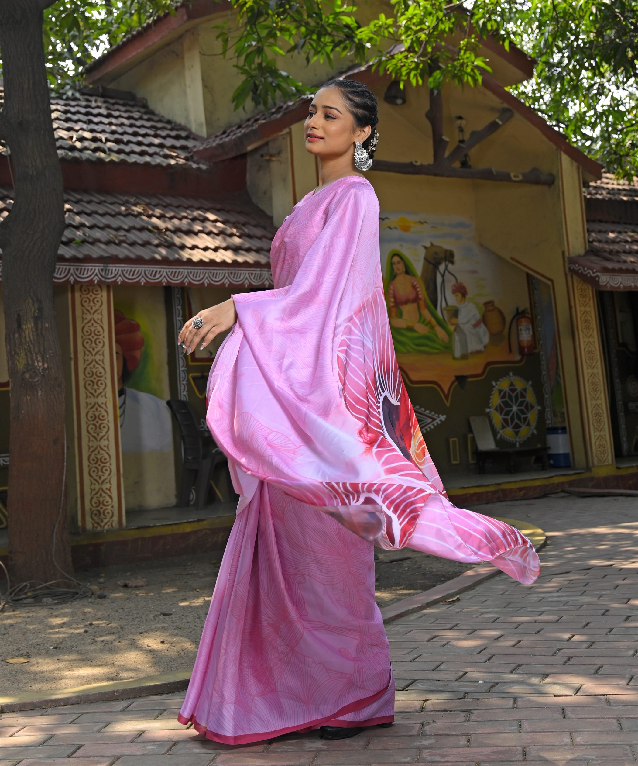 Pre-Draped Ready To Wear Designer Saree With Pocket
