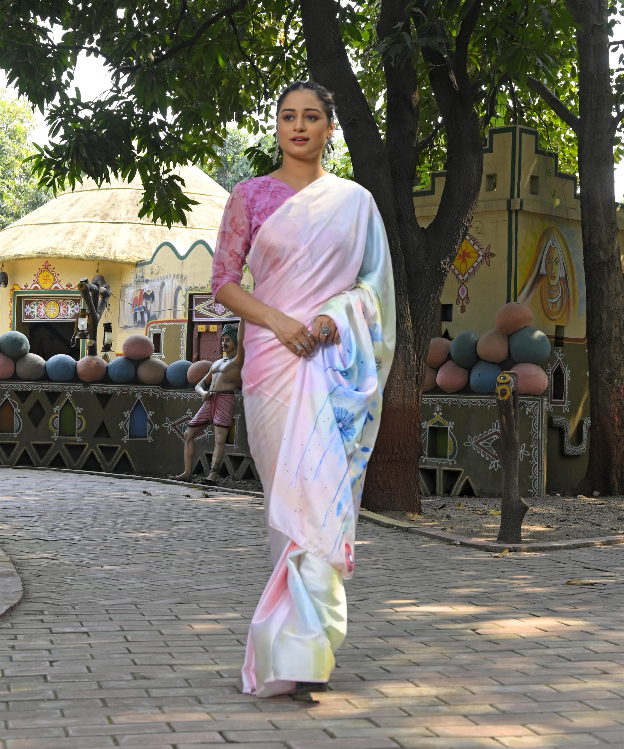Pre-Draped Ready To Wear Designer Saree With Pocket
