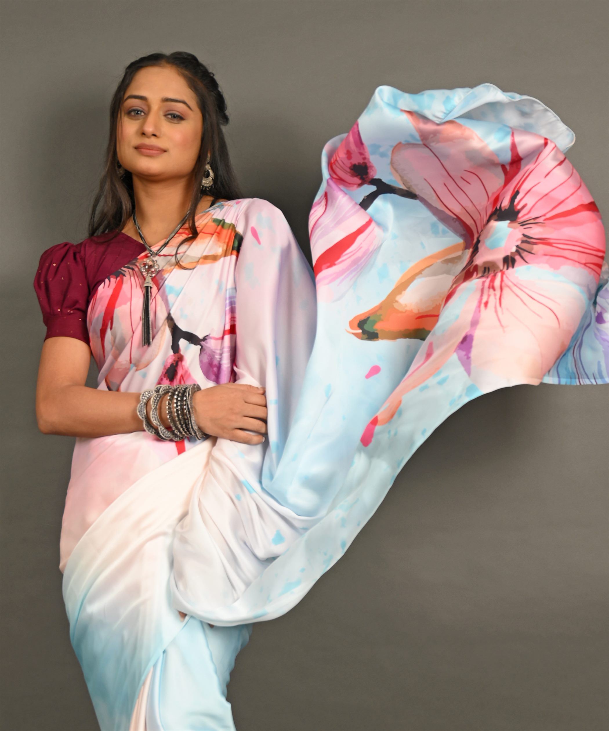 fancy-printed-saree-fd-11118001-003_e695e7d4-6936-48ef-9a4a-c0d2b4e6b914.jpg